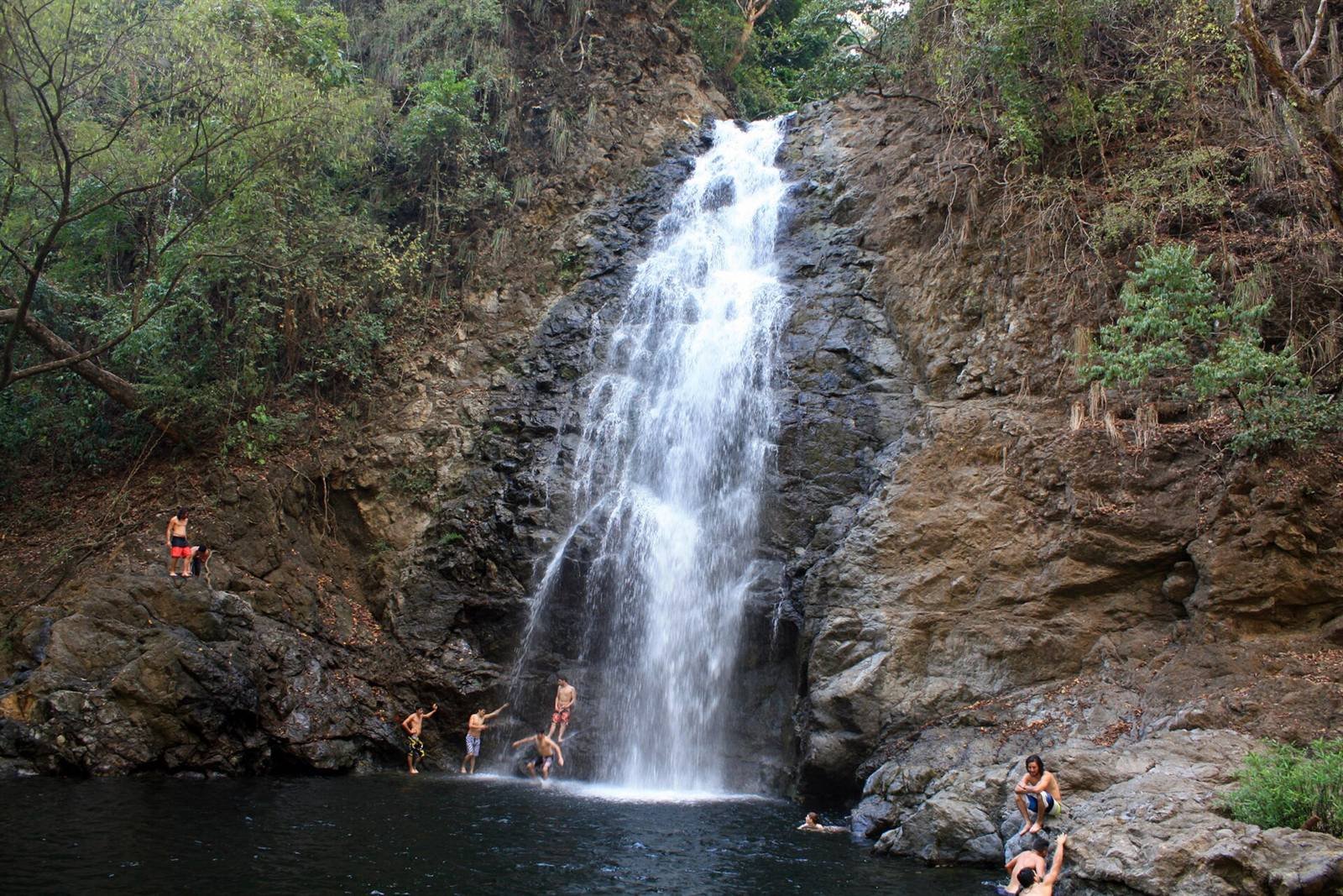 Montezuma waterfalls · 0.6 km